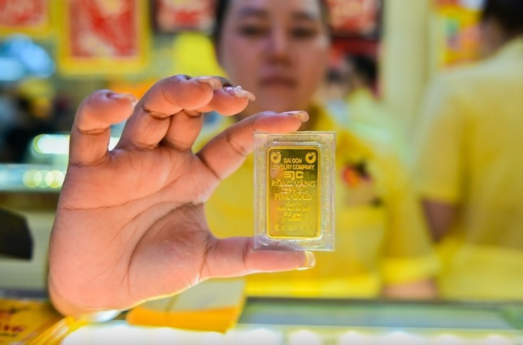 Giá vàng hôm nay (8-6): Tiếp đà giảm